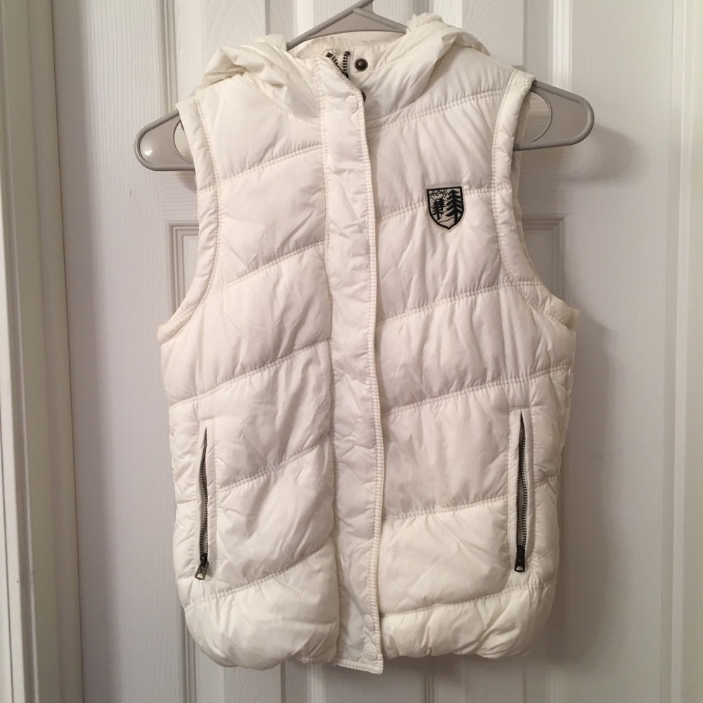 American Eagle Vest